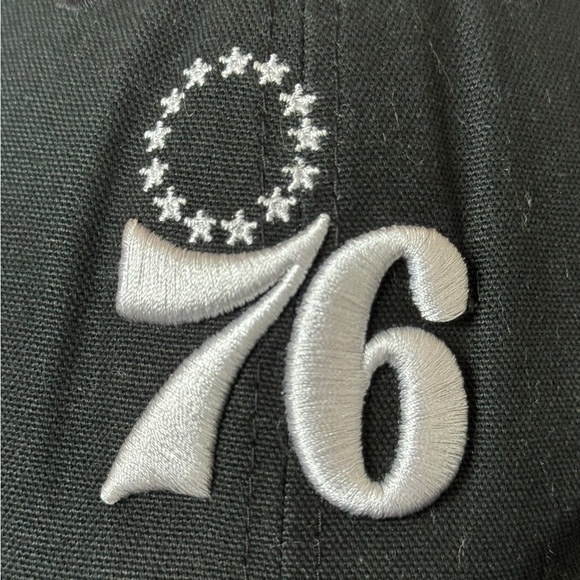 New Era Black and White 76 Cap - Picture 7 of 16